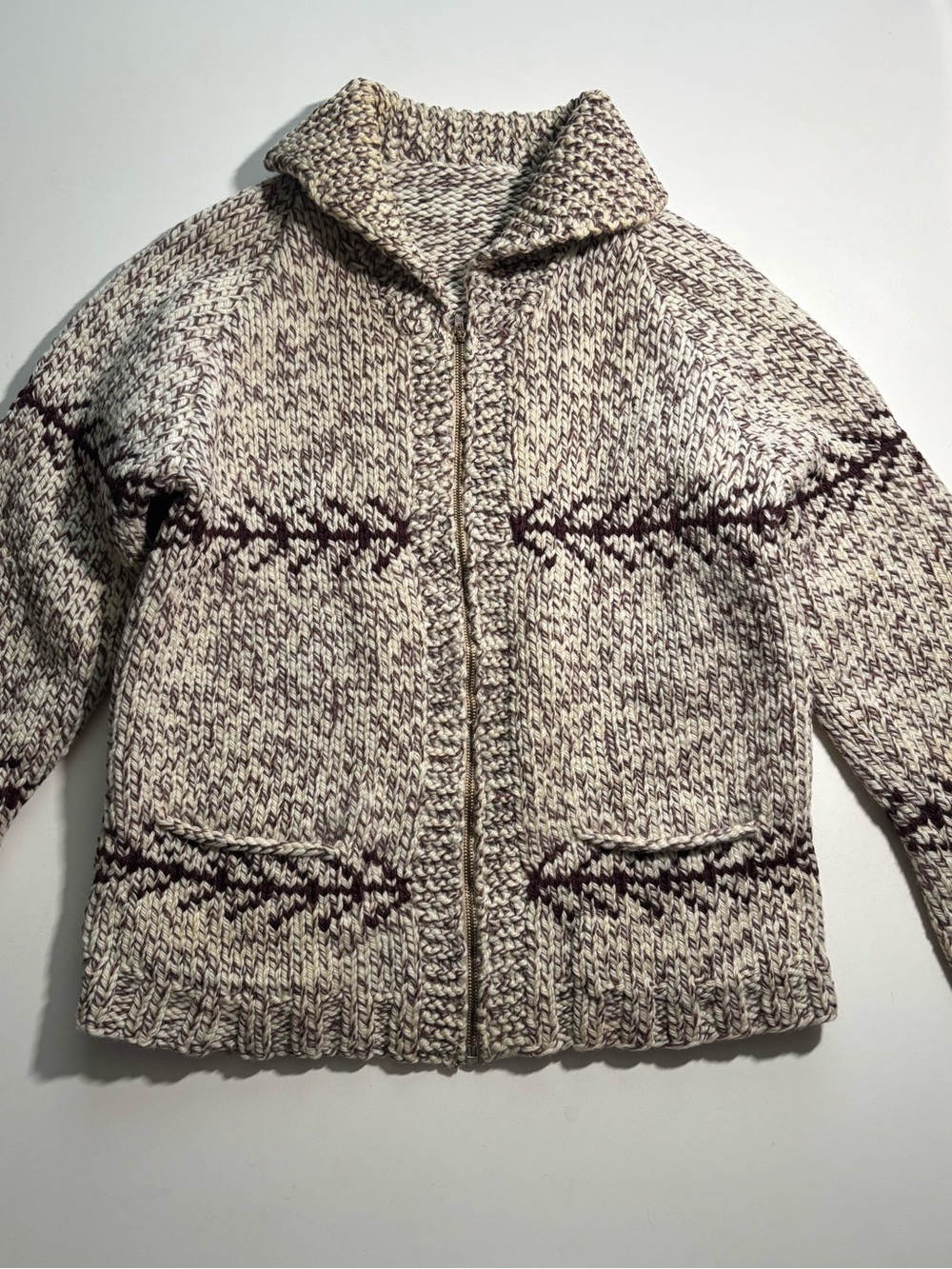 80-90s hand knitted Siwash cowichan chunky wool sweater